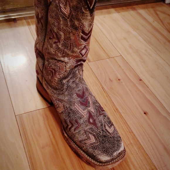 Cowboy boots - Picture 8 of 12